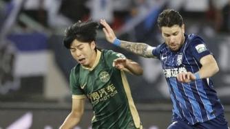 2025年03月28日 中超-浙江4-0三镇赛季首胜 王钰栋造乌龙+处子球+伤退布彭扎双响