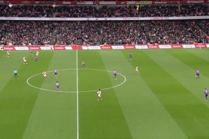 2025年04月02日 2人伤退！阿森纳2-1富勒姆先赛距榜首9分 梅里诺破门萨卡复出建功