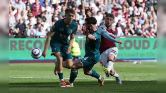 2025年04月06日 英超-菲尔克鲁格破门鲍文建功 西汉姆联2-2伯恩茅斯