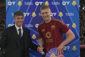 2025年04月20日 17轮不败！罗马1-0维罗纳先赛升第6 肖穆罗多夫制胜苏莱献助攻