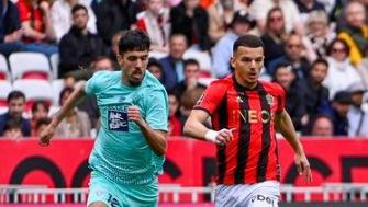 2025年04月21日 法甲-罗萨里奥破门阿布迪建功 尼斯2-1昂热