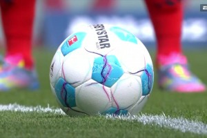 2025年04月26日 拜仁3-0美因茨下轮取胜夺冠 奥利塞传射萨内戴尔破门凯恩下场停赛