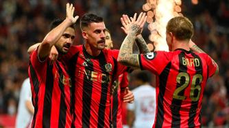 2025年05月18日 法甲-拉波尔德双响古埃桑德破门 尼斯6-0狂胜布雷斯特进入欧冠资格赛区