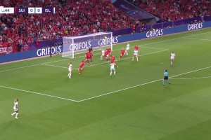 2025年07月07日 女足欧洲杯-瑞特勒破门阿赖耶建功 瑞士女足2-0冰岛女足