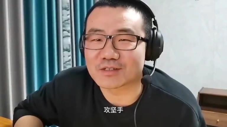 徐静雨：吉诺比利攻坚是有两把刷子，但他跟诺维茨基不是一个档次