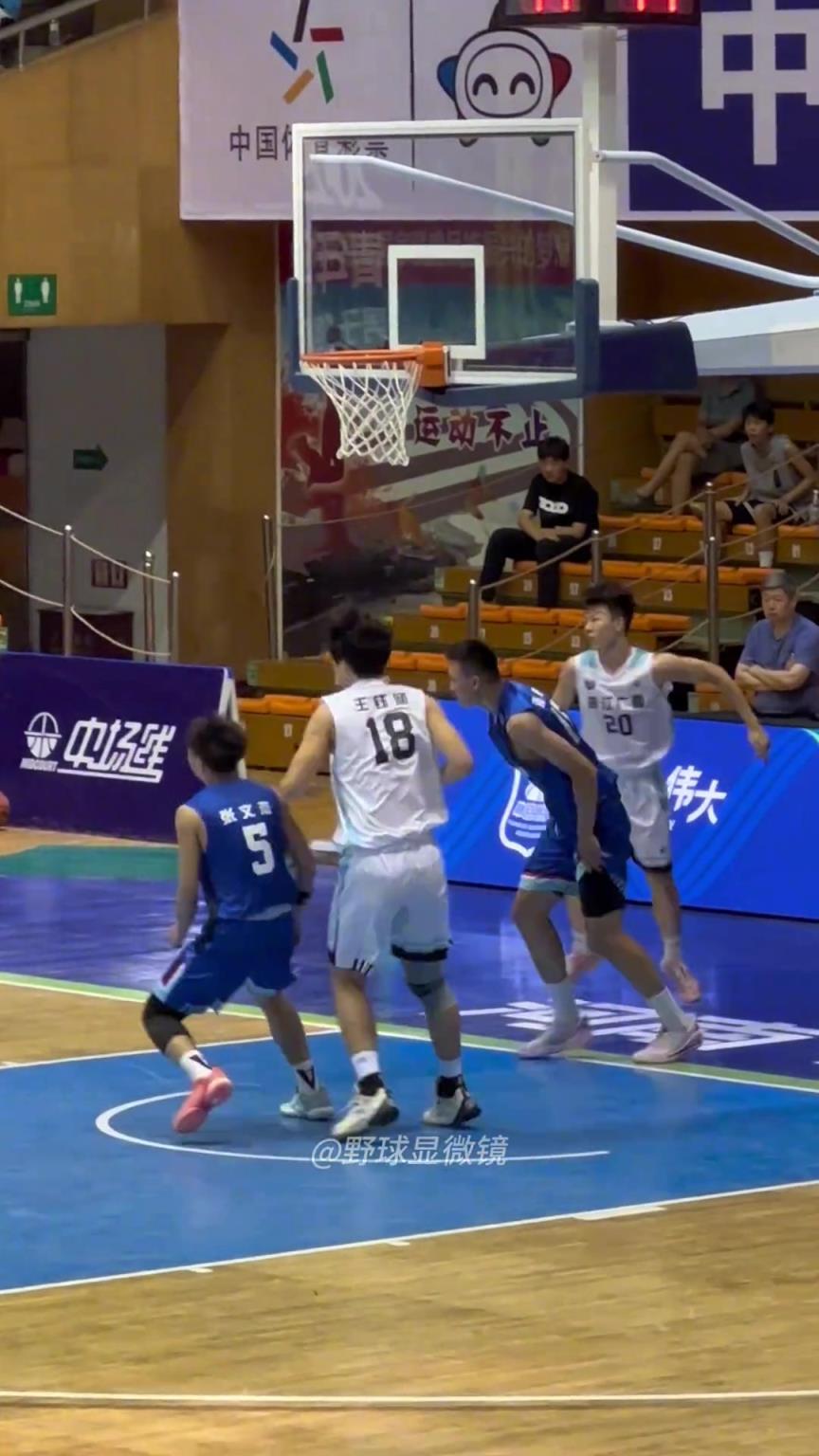 暴力美学！淡厚然的打法太像易建联了啊