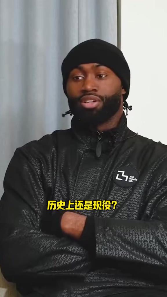 认为库里是最强控卫！杰伦布朗选现役最佳：库里华子KD詹姆斯文班